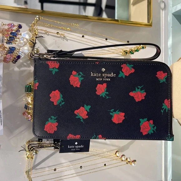 Kate Spade Lucy Medium L-Zip Wristlet
COLOR:
Black Multi
NWT - Picture 15 of 16